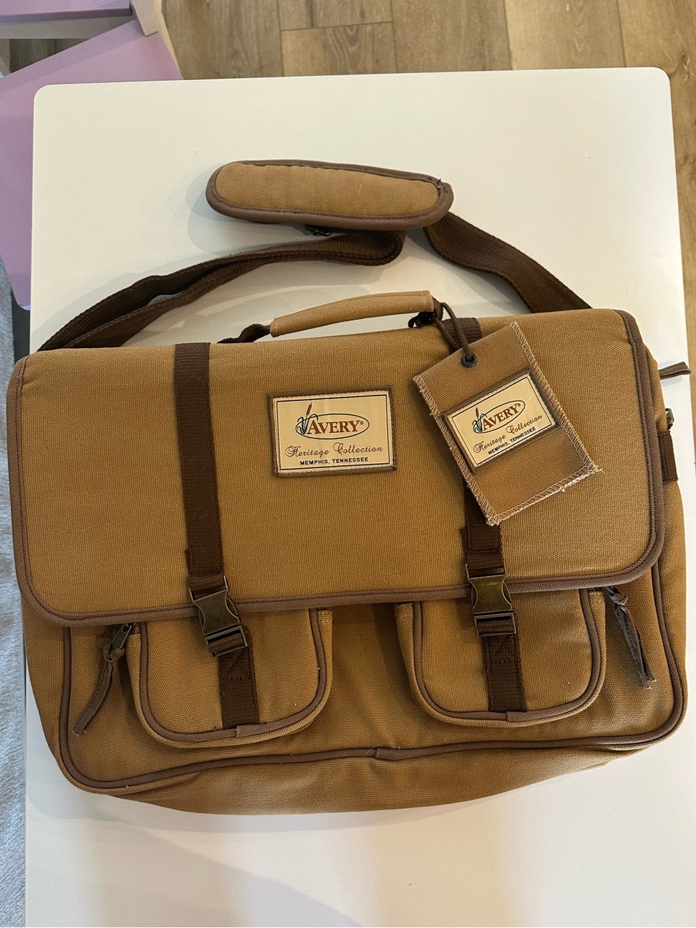 Avery Heritage briefcase NWT